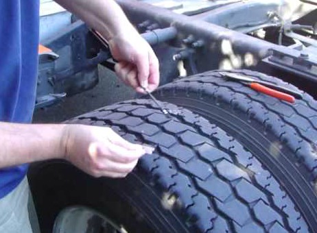Day and night Mobile tire repair and service, Phoenix, Arizona